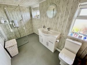 Photo 18- click for photo gallery